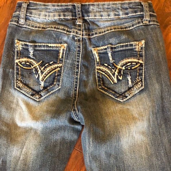Custom Made Distressed Jeans - Picture 6 of 7